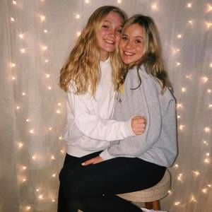 Meet your Posher, Ella